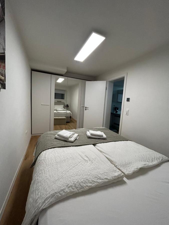 Souterrainwohnung - Remseck Am Neckar Bagian luar foto