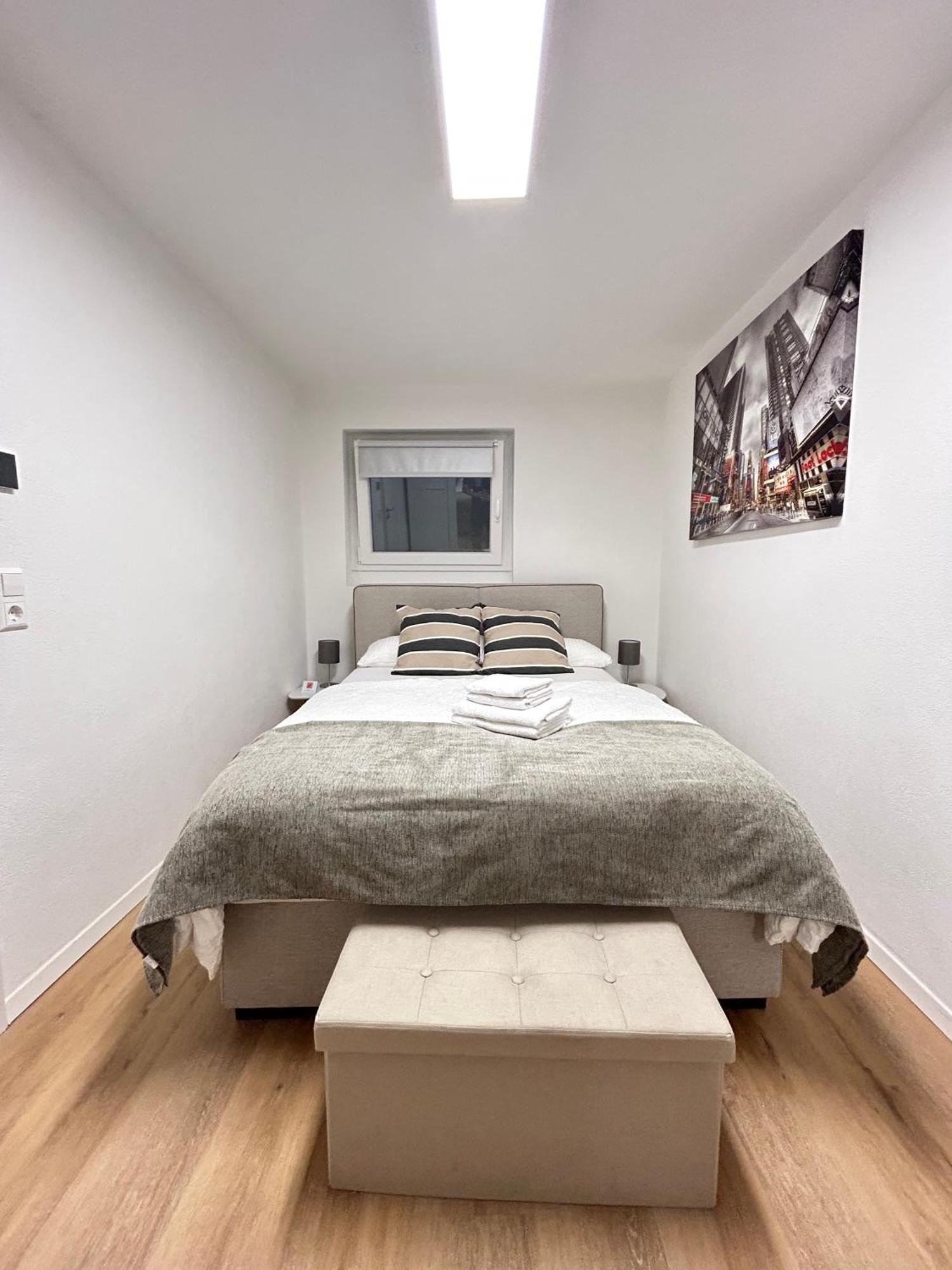 Souterrainwohnung - Remseck Am Neckar Bagian luar foto